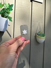 Load image into Gallery viewer, Travel Mezuzah