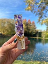 Load image into Gallery viewer, Smashed Glass Mezuzah- 1/2 Glass Style