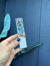 Load image into Gallery viewer, Smashed Glass Mezuzah- 1/2 Glass Style